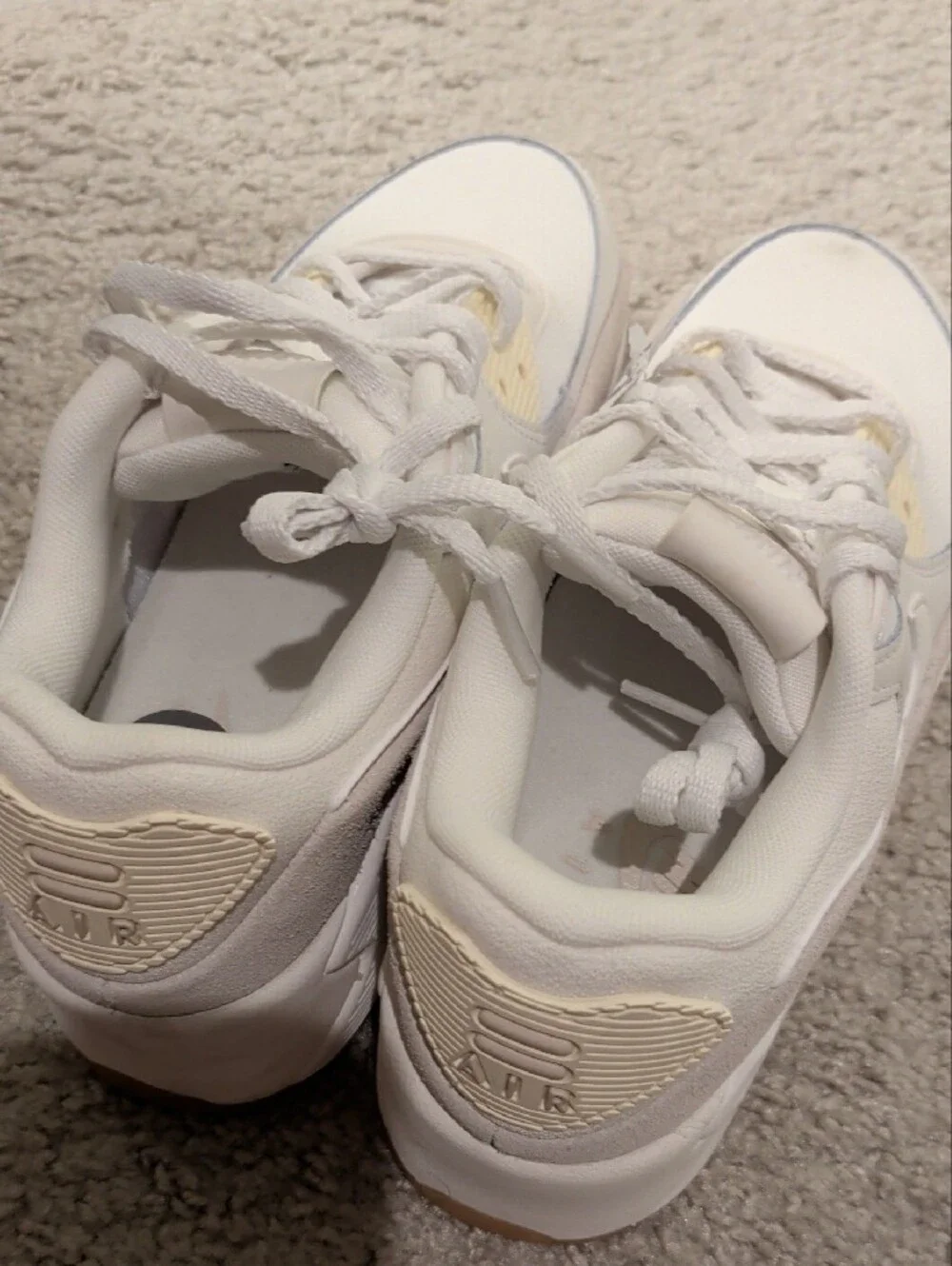 Women’s Air Max Sneakers in Off-White and Beige Size 7
